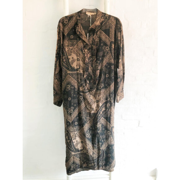 Marta Kjole Tabacco brun - Mellemlange kjoler - MARTA