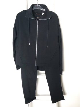 Triumph Tracksuit Sort - Nattøj og Morgenkåber - Triumph