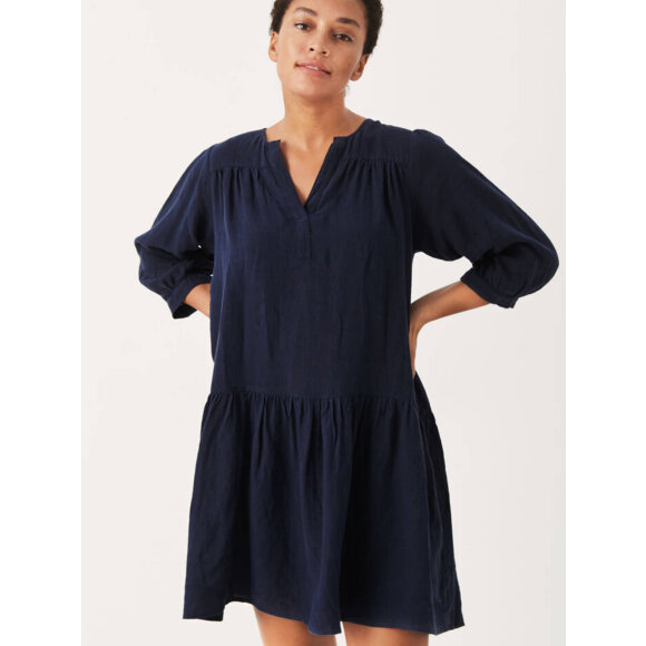 Part two kjole - Mellemlange kjoler - Part Two