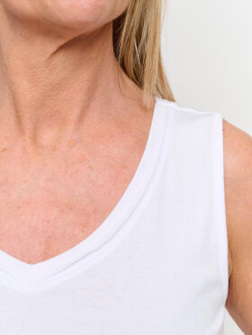 Signature top hvid - Toppe til dame - Sommertoppe mm. - Signature