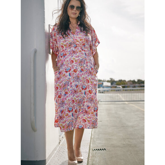 Zoey kjole - Kjoler til plus size kvinder - ZOEY