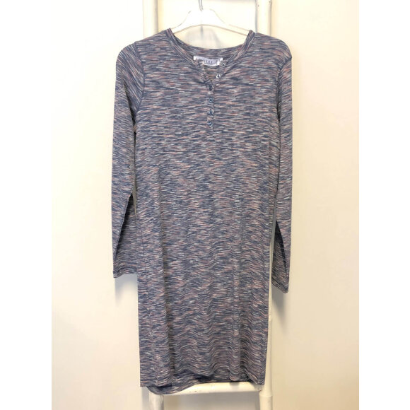 Femilet natkjole - Nattøj og Morgenkåber - femilet