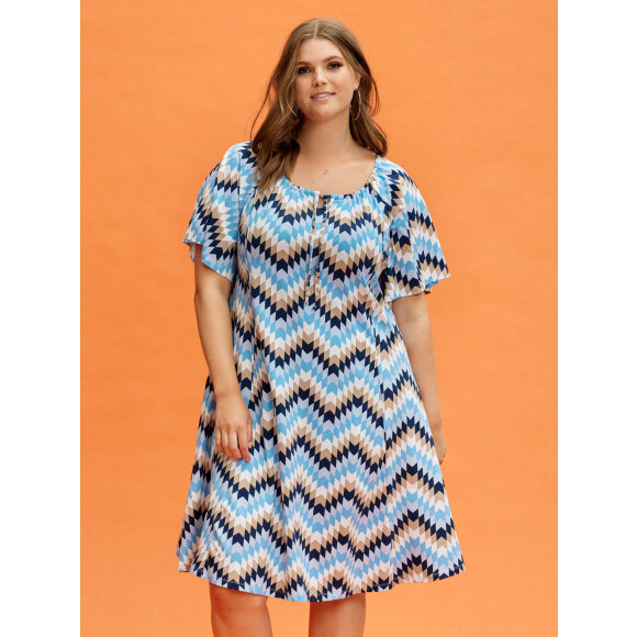 Zhenzi Kjole - Kjoler til plus size kvinder - Zhenzi