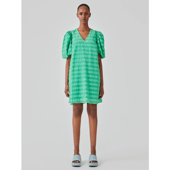 Modström kjole - Korte kjoler - Modström Modström kjole - Korte kjoler - Modström