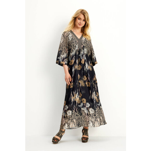 Infront kjole - Lange gallakjoler og hverdagskjoler - IN FRONT