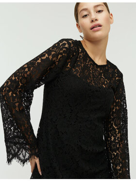 MbyM kjole sort blonde - Mellemlange kjoler - mbyM