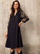 In Front kjole - Mellemlange kjoler - IN FRONT