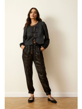 In front jakke sort - Blazer til kvinder - IN FRONT