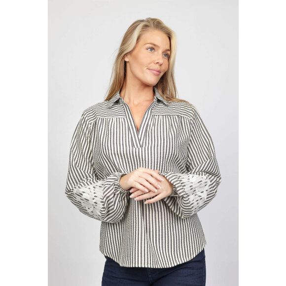 2-BIZ Skjorte/bluse - Dame - Bluser - 2-Biz 2-BIZ Skjorte/bluse - Dame - Bluser - 2-Biz