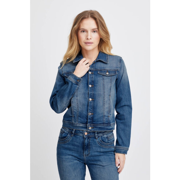 Pulz denim jakke Mellem blå - Jakker & frakker til dame - stort udvalg - PULZ Jeans