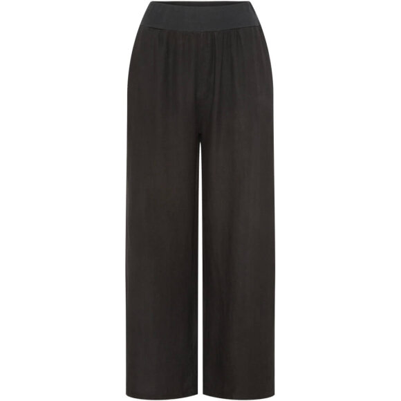 Marta Buks sort - Dame - Bukser - MARTA Marta Buks sort - Dame - Bukser - MARTA