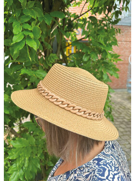 Black Colour - Black Colour Hat natur