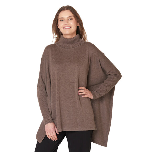 Signature Poncho Brun - Striktrøjer til kvinder - Signature Signature Poncho Brun - Striktrøjer til kvinder - Signature