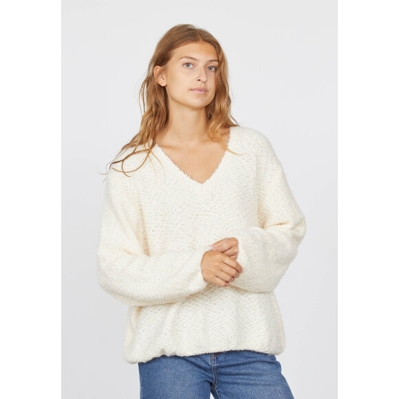 Sisters Point strik Off White - Lækre striktrøjer til kvinder - Sisters Point