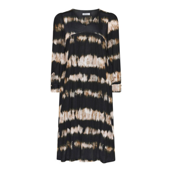 In Front kjole - Mellemlange kjoler - IN FRONT In Front kjole - Mellemlange kjoler - IN FRONT