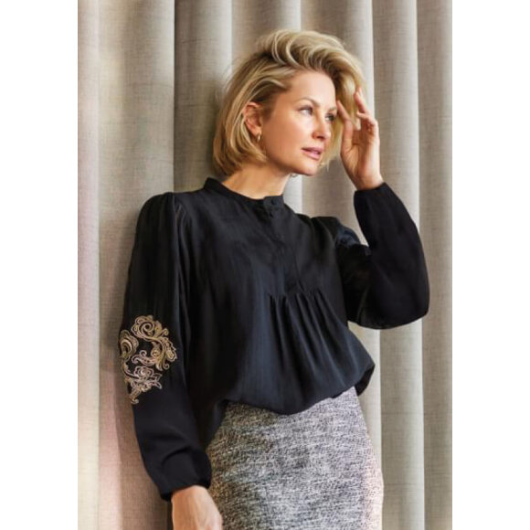 Brandtex bluse - Dame - Bluser - Brandtex Brandtex bluse - Dame - Bluser - Brandtex