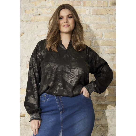 Zhenzi bluse sort/sølv - Overdele til Plus size - Zhenzi