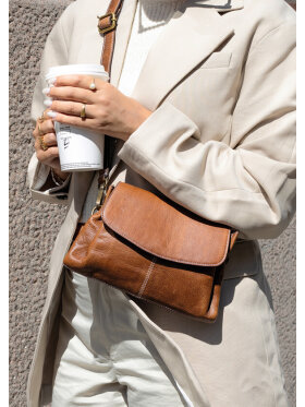 Re:designed Walnut Liri urban Small - Tasker & Punge - Re:designed Re:designed Walnut Liri urban Small - Tasker & Punge - Re:designed