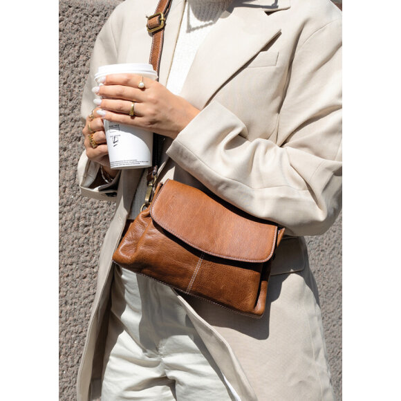 Re:designed Walnut Liri urban Small - Tasker & Punge - Re:designed