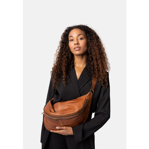 Re:designed Jina Walnut - Tasker & Punge - Re:designed