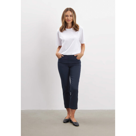 Laurie bukser piper marine - Dame - Bukser - Laurie Laurie bukser piper marine - Dame - Bukser - Laurie