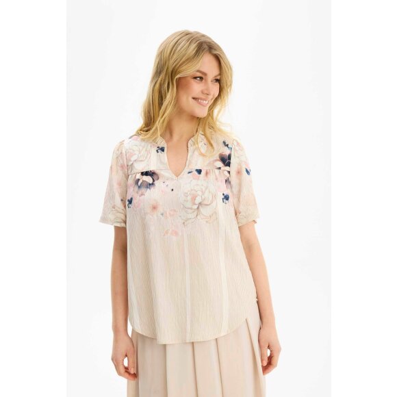 IN FRONT - In Front bluse