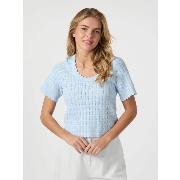 Neo Noir Bluse - Lækre striktrøjer til kvinder - Neo Noir