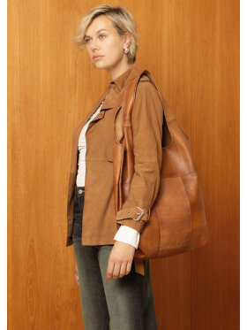 Re:designed - Re:designed Walnut Lyra Urban