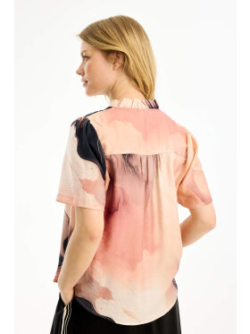 IN FRONT - In front bluse