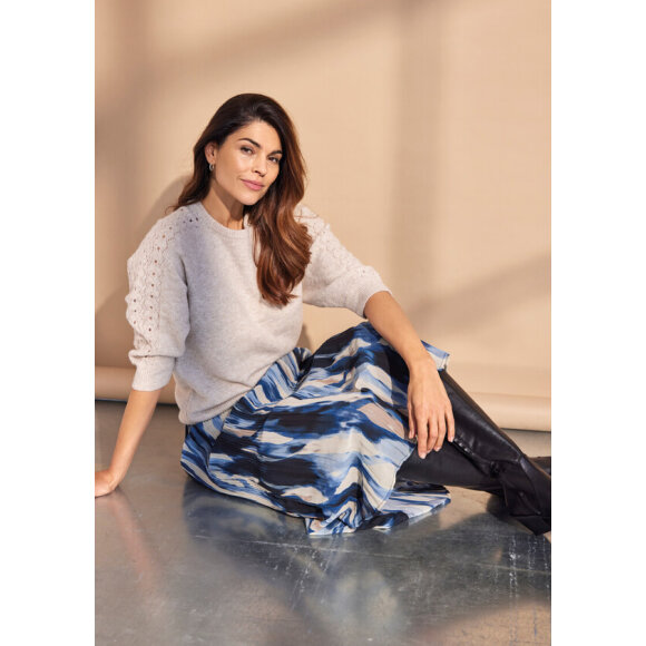 Signature strik - Lækre striktrøjer til kvinder - Signature Signature strik - Lækre striktrøjer til kvinder - Signature