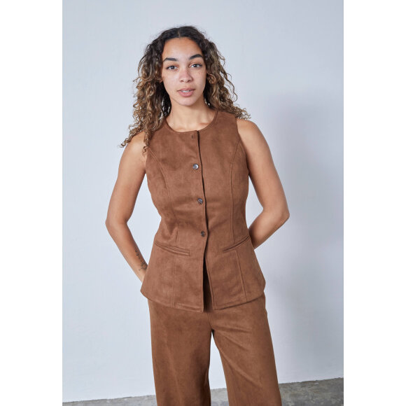 Sisters Point - Sisters Point vest
