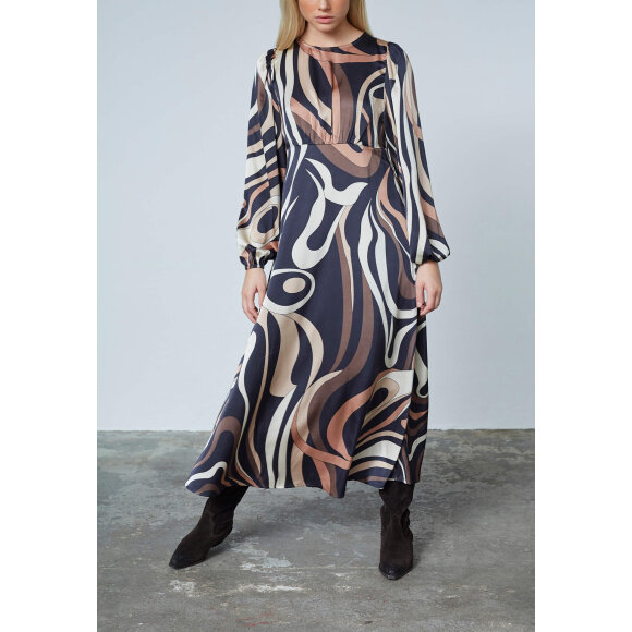 Love & divine kjole - Lange gallakjoler og hverdagskjoler - love & divine