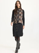 IN FRONT - In Front Vest