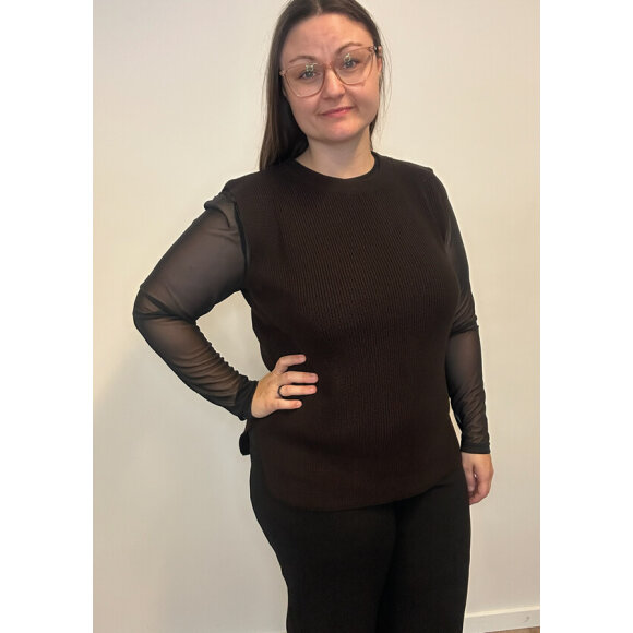 Skovhuus strik  - Dame - Veste - Skovhuus