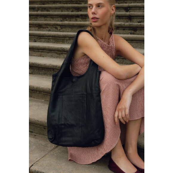 Re:designed - Re-designed Lyra urban sort Re:designed - Re-designed Lyra urban sort