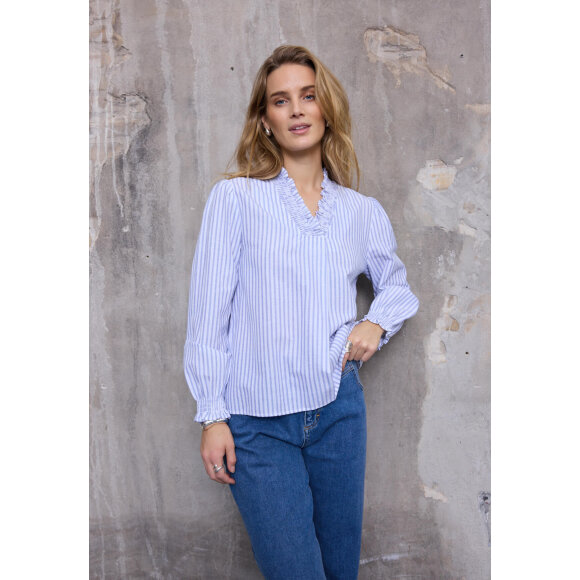 Pulz Bluse - off strib - Dame - Bluser - PULZ Jeans