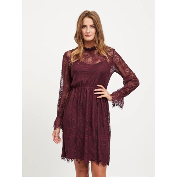 Vila kjole - Kjoler til plus size kvinder - VILA