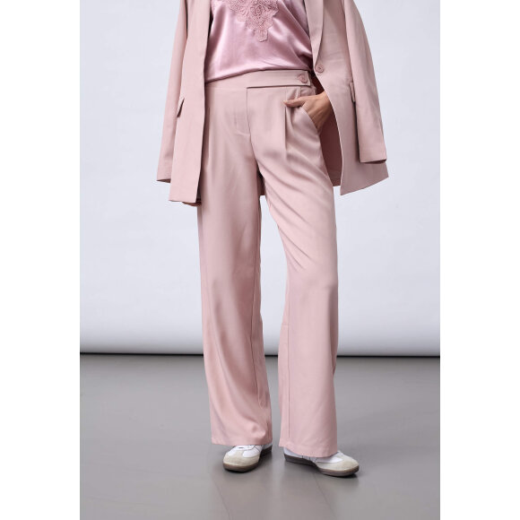 Sisters Point Buks - rosa - Dame - Bukser  - Sisters Point