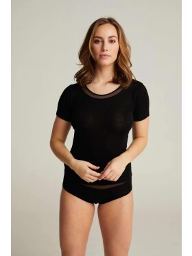 Femilet uld t-shirt - sort - Dame - T-shirts - femilet Femilet uld t-shirt - sort - Dame - T-shirts - femilet