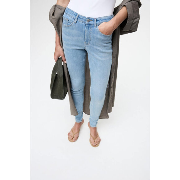 Vila Jeans RW Skinny Fit - Light Blue - Dame - Jeans - VILA