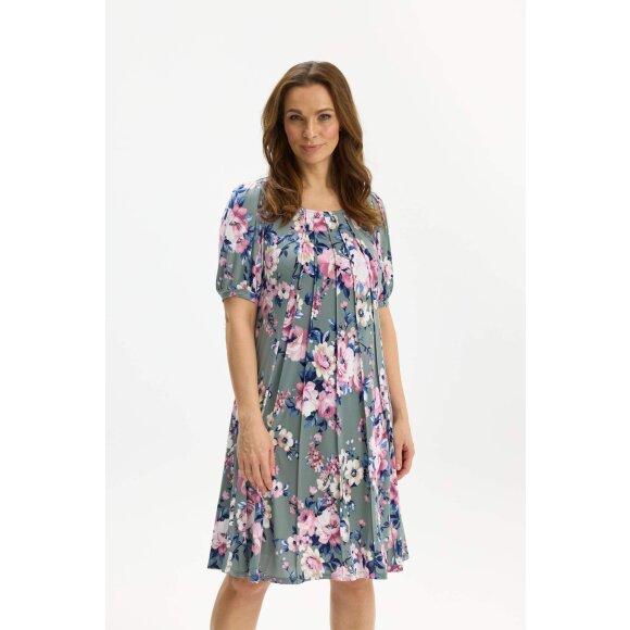 In Front Kjole - grøn/blomster - Mellemlange kjoler - IN FRONT