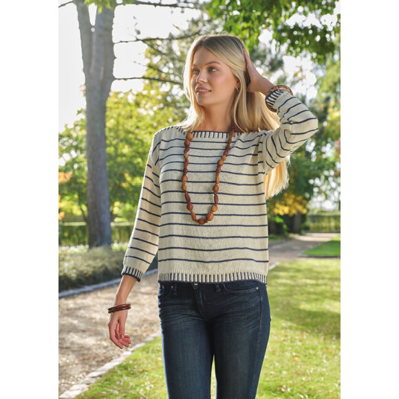 Skovhuus strik - creme/stribet - Lækre striktrøjer til kvinder - Skovhuus Skovhuus strik - creme/stribet - Lækre striktrøjer til kvinder - Skovhuus