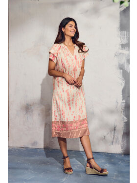 Signature Kjole - coral mix - Mellemlange kjoler - Signature