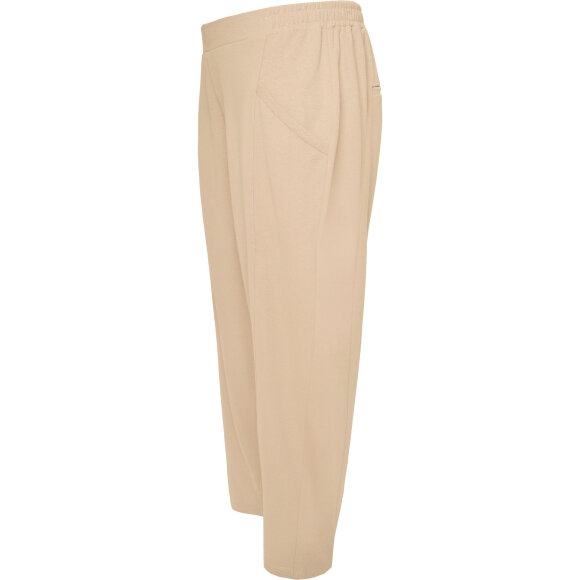 Cassiopeia bukser - sand - Plus size bukser til kvinder - CASSIOPEIA