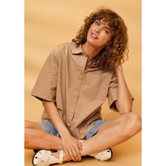 Fransa skjorte - tan - Skjorter til kvinder - FRANSA