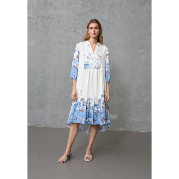 Love & Divine Kjole - off/blomst - Mellemlange kjoler - love & divine