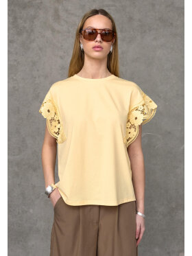 Love & Divine T-Shirt - gul - Dame - T-shirts - love & divine