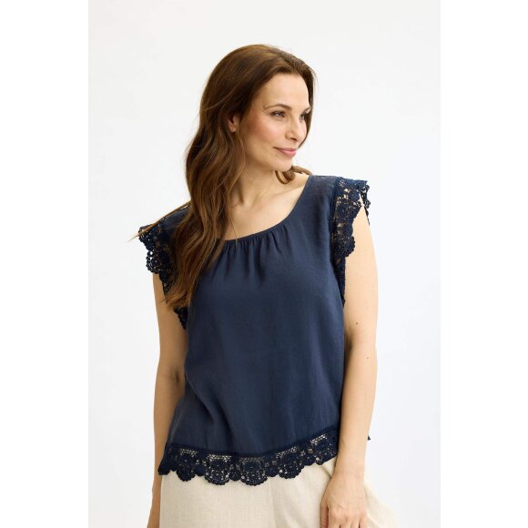 In front Top - navy/blonder - Toppe til dame - Sommertoppe mm. - IN FRONT