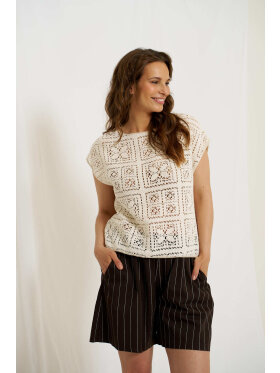 Marta strik top - off white - Toppe til dame - Sommertoppe mm. - MARTA