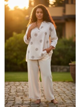 Cassiopeia bluse - Overdele til Plus size - CASSIOPEIA Cassiopeia bluse - Overdele til Plus size - CASSIOPEIA